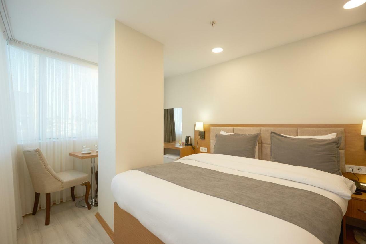 Kartal Palace Taksim Square Family Hotel Истанбул Екстериор снимка