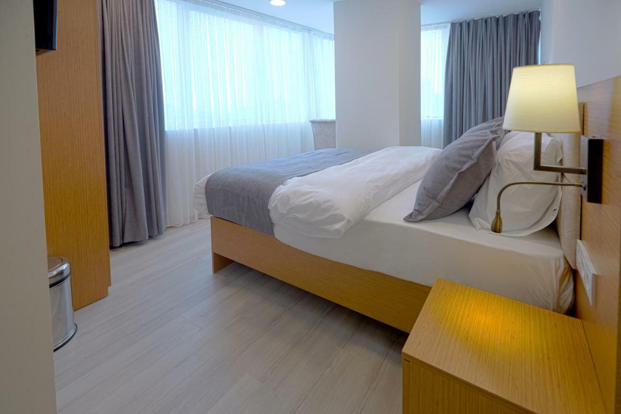 Kartal Palace Taksim Square Family Hotel Истанбул Екстериор снимка