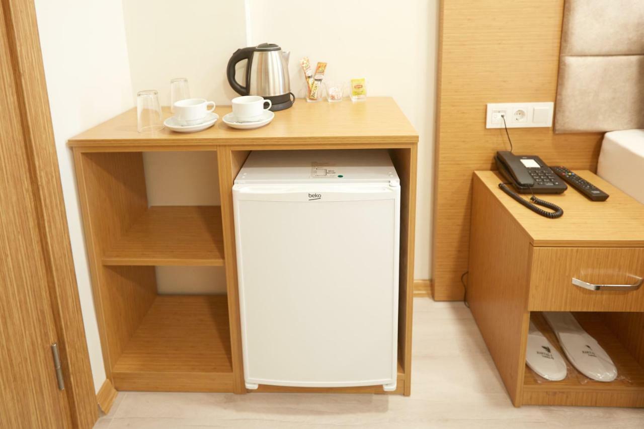 Kartal Palace Taksim Square Family Hotel Истанбул Екстериор снимка