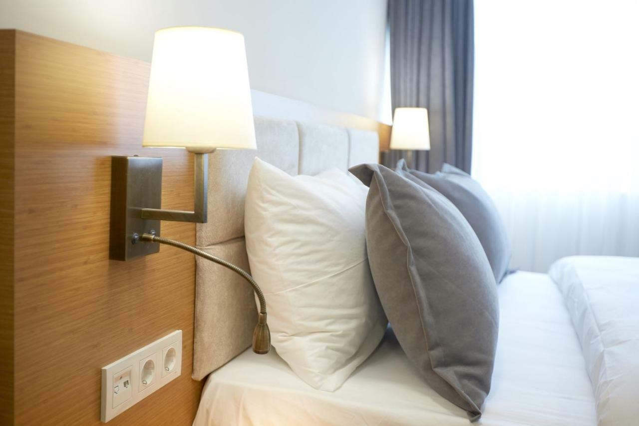 Kartal Palace Taksim Square Family Hotel Истанбул Екстериор снимка