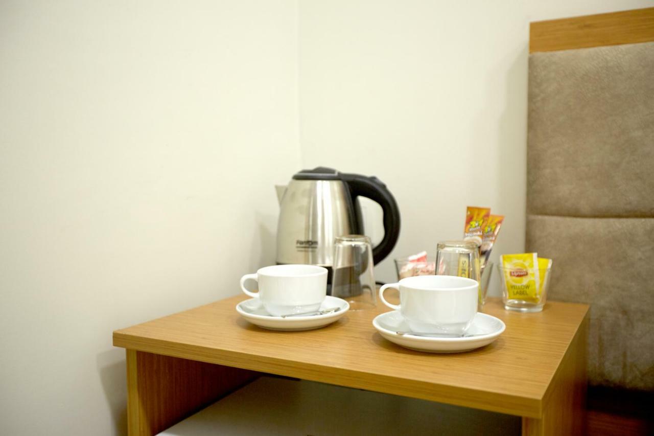 Kartal Palace Taksim Square Family Hotel Истанбул Екстериор снимка